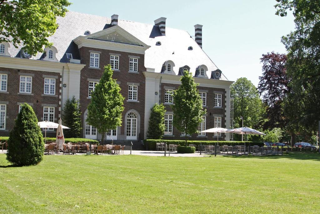 Kasteel Pietersheim Maastricht - Lanaken Hotel Exterior foto